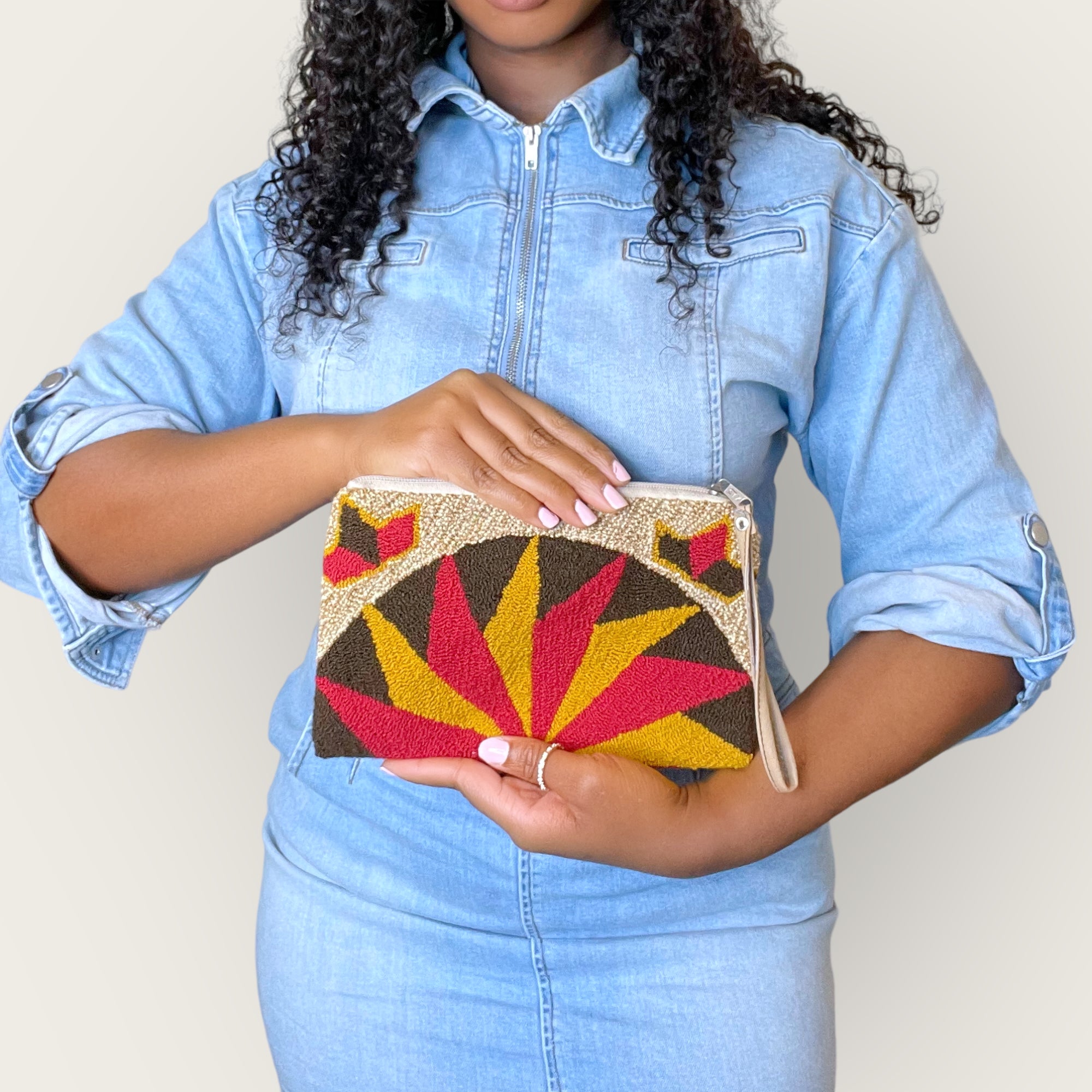 Adelita Clutch