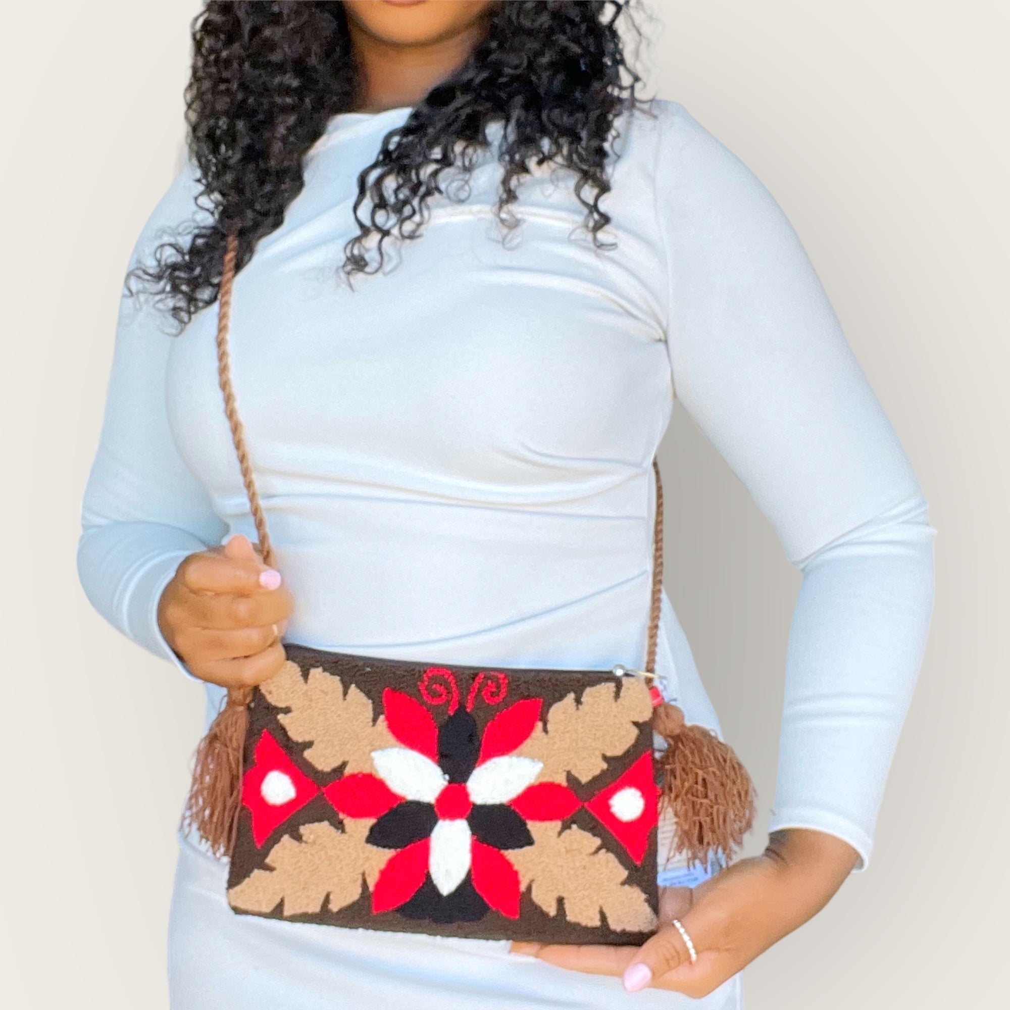 Mariposa Crossbody